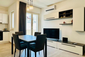 Belloluogohouse, bilocale luminoso vicino al centro storico con posto auto Lecce